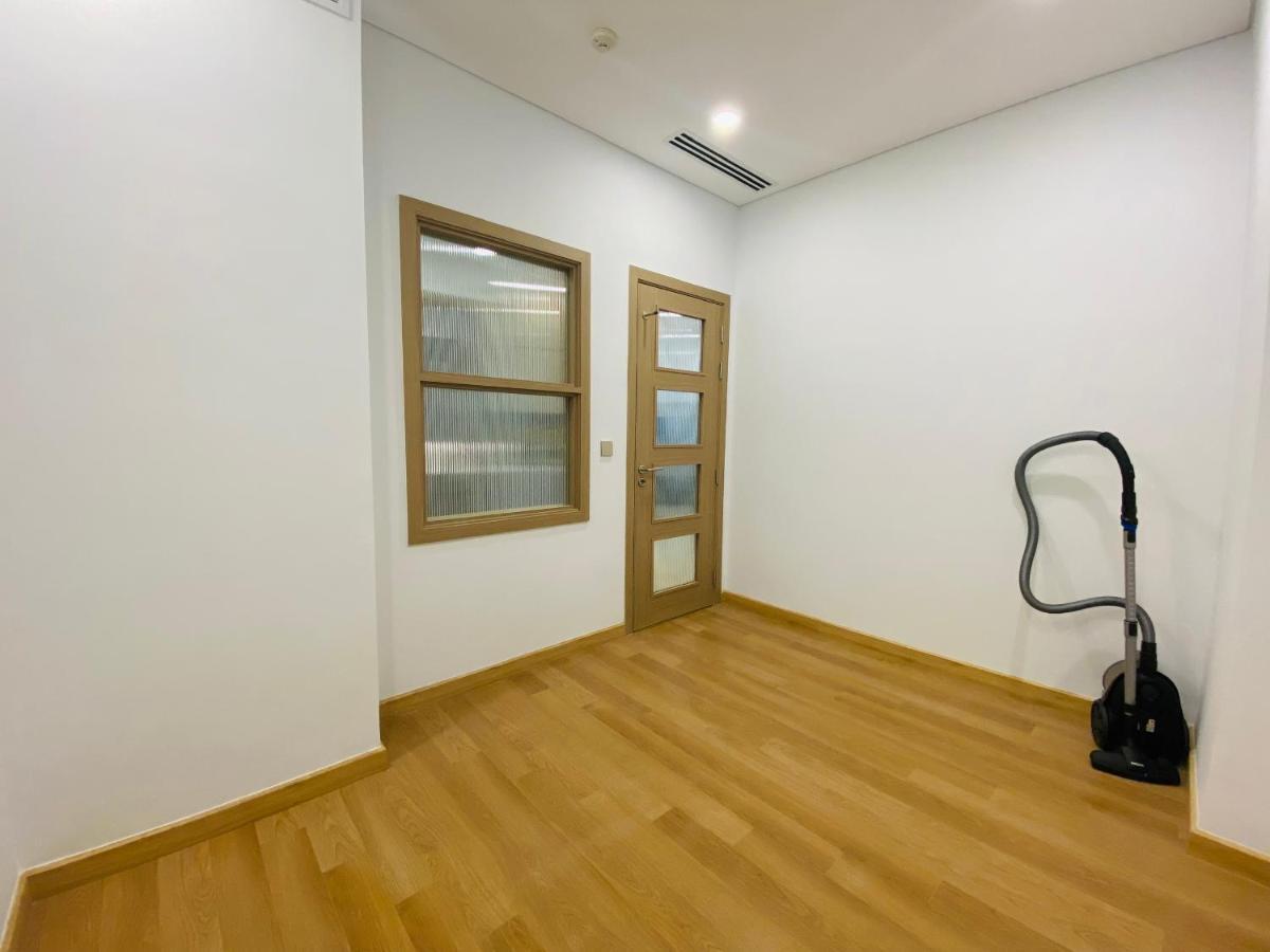 Hana Housing - Lancaster Luminaire Apartment Hanoi