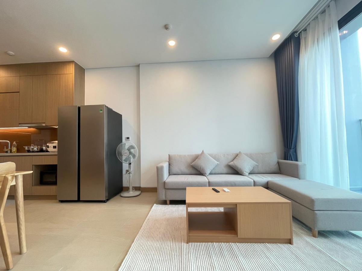 Hana Housing - Lancaster Luminaire Hanoi